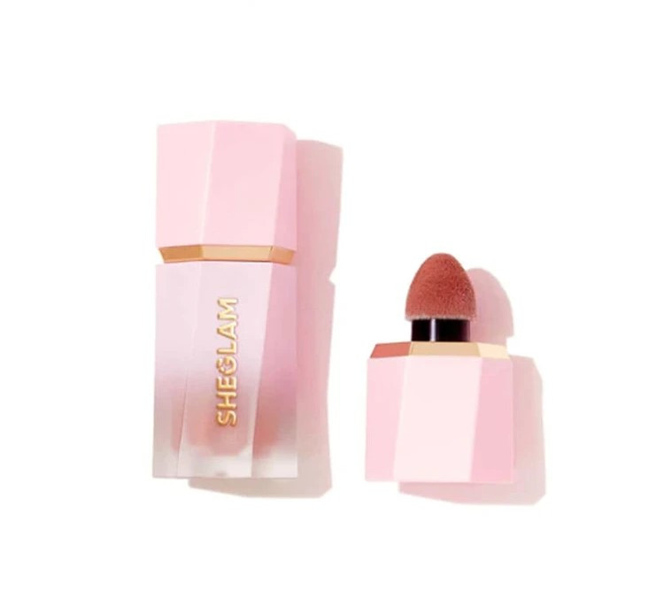 رژگونه مایع شیگلم رنگ Risky Business حجم 5.2 میل | جلوهای طبیعی و ماندگاری بالا | اصل از گلاموناشاپ