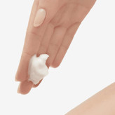 خرید لوسیون بدن نوتروژینا Neutrogena مدل Visibly Renew اصل از گلاموناشاپ با ضمانت اصالت کالا