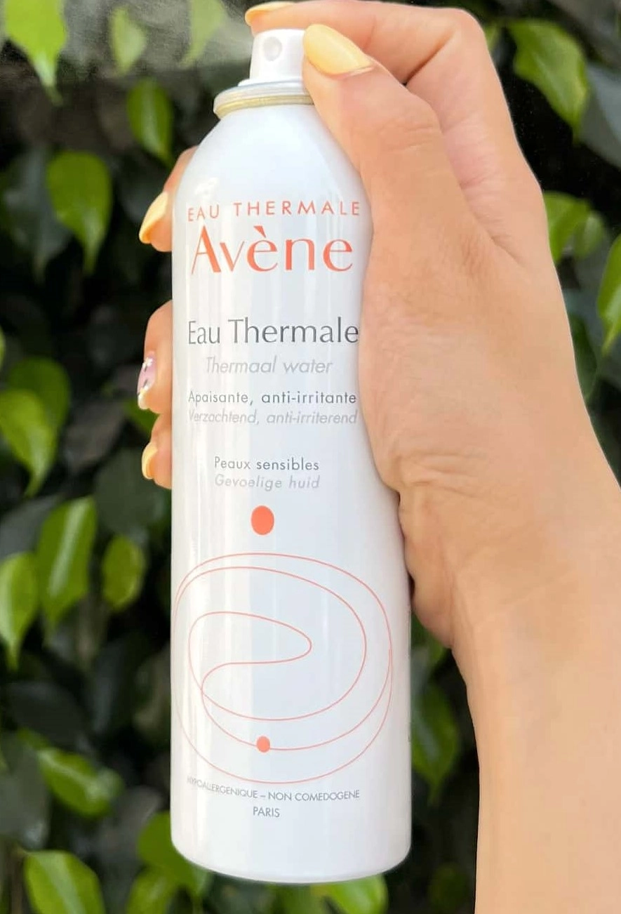 اسپری آب معدنی اون (Avene) مدل EAU Thermale حجم 300 میلی‌لیتر | آبرسان و التیام‌بخش پوست اصل از گلاموناشاپ با ضمانت اصالت کالا