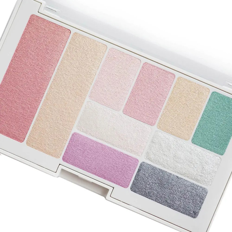 پالت سایه چشم Urban Light سیتی کیتس میبلین MAYBELLINE | رنگهای درخشان و کاربردی | بافت نرم و ترکیبپذیر | اصل از گلاموناشاپ با ضمانت اصالت کالا