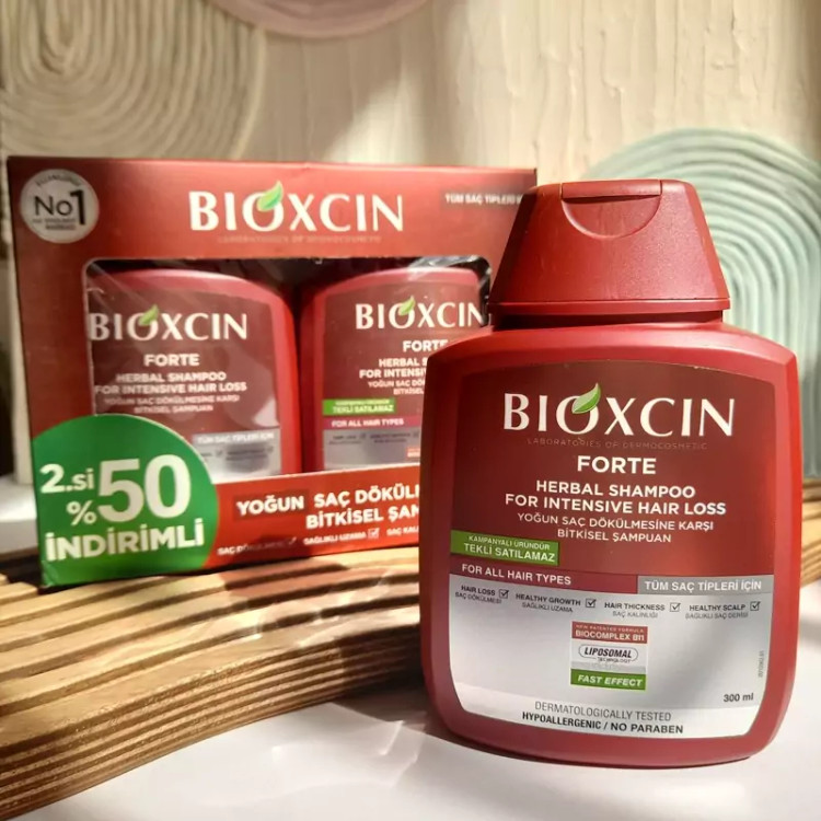 بافت کف شامپو هنگام استفاده