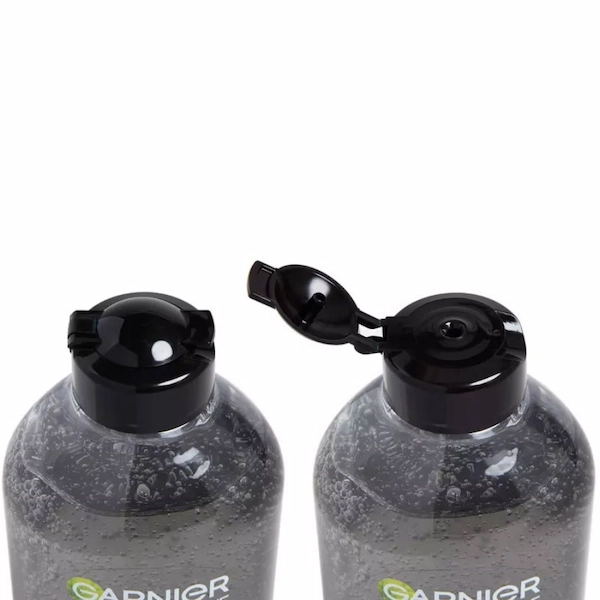 بافت و ظاهر میسلار واتر زغالی گارنیر