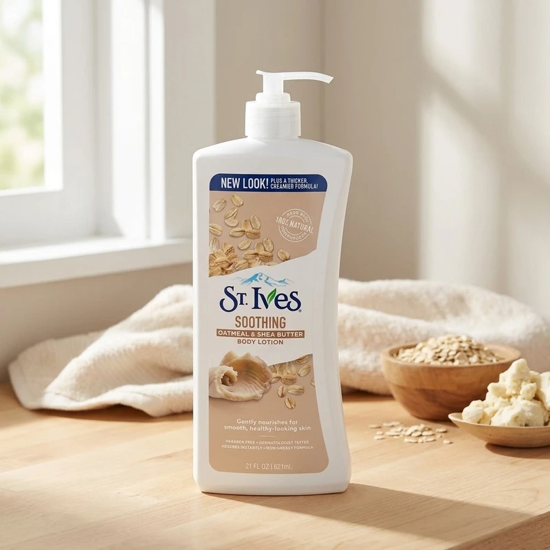 لوسیون بدن سنت ایوز St. Ives Oatmeal & Shea Butter | مرطوب‌کننده قوی و تسکین‌دهنده پوست خشک | حجم 621 میل | گلاموناشاپ