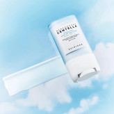 ضد آفتاب استیکی سنتلا Skin1004 Centella SPF50+ | محافظت قوی، کنترل چربی و تسکیندهنده پوست | گلاموناشاپ